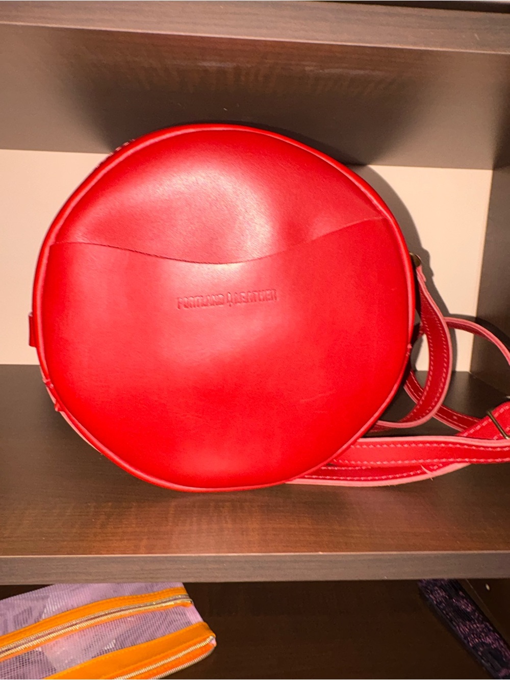 Portland leather large Ruby Circle